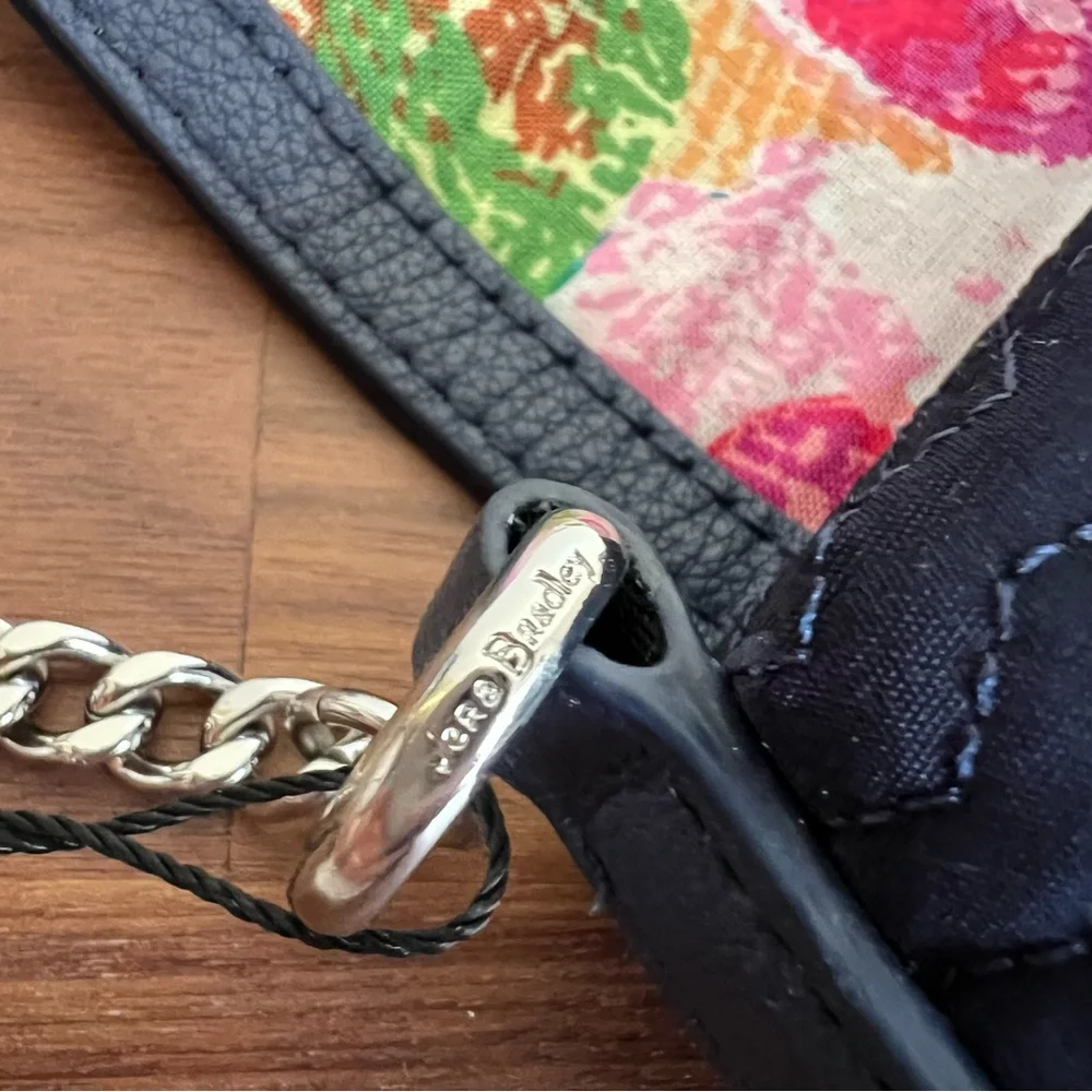 NWT VERA BRADLEY CLASSIC NAVY RFID MINI CARSON CHAIN LEATHER CROSSBODY BAG